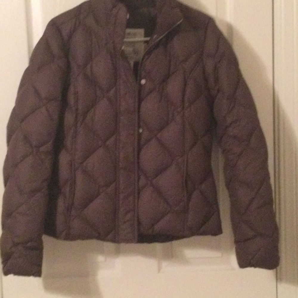 Women’s Eddie Bauer puff jacket
